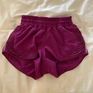 Women’s Lululemon shorts